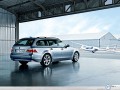 Bmw Serie 5 wallpapers: Bmw Serie 5 out of garage wallpaper