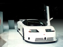Bugatti white Sportcar front view Wallpaper