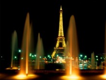 Eiffel tower at night wallpaper