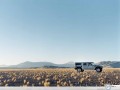 Hummer H1 in the field wallpaper