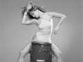 Jennifer Lopez wallpapers: JLo and a Drum