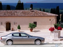 Maserati Quattroporte in home garden wallpaper
