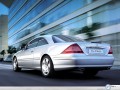 Mercedes Class Cl Coupe wallpapers: Mercedes Class Cl Coupe by the glass building wallpaper