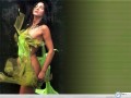 Monica Bellucci wallpapers: Monica Bellucci in green wallpaper