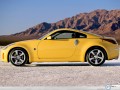 Car wallpapers: Nissan 350 Z in the beach  wallpaper