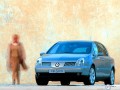 Car wallpapers: Renault  Velsatis woman and car wallpaper