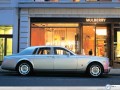 Rolls Royce by restaurant wallpaper