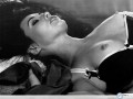 Celebrity wallpapers: Shannen Doherty naked black white wallpaper