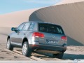 Volkswagen wallpapers: Volkswagen Touareg hill of sand  wallpaper